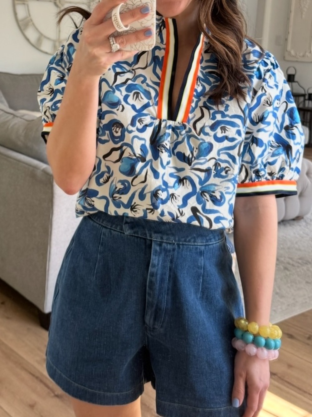 Blue Floral V-Neck Puff Sleeve Top - Women🎆